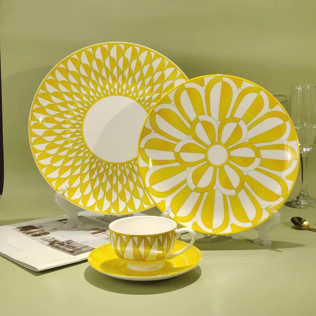 Hermes yellow plates set of two pieces - Hermes Plates | Buy Online in UAE